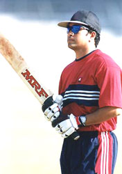 Sachin Tendulkar wearing sunglasses